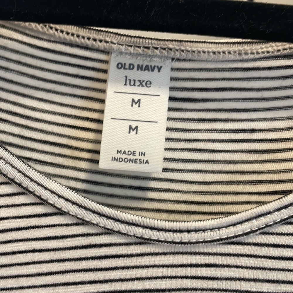 Old Navy tunic tee - Picture 2 of 3